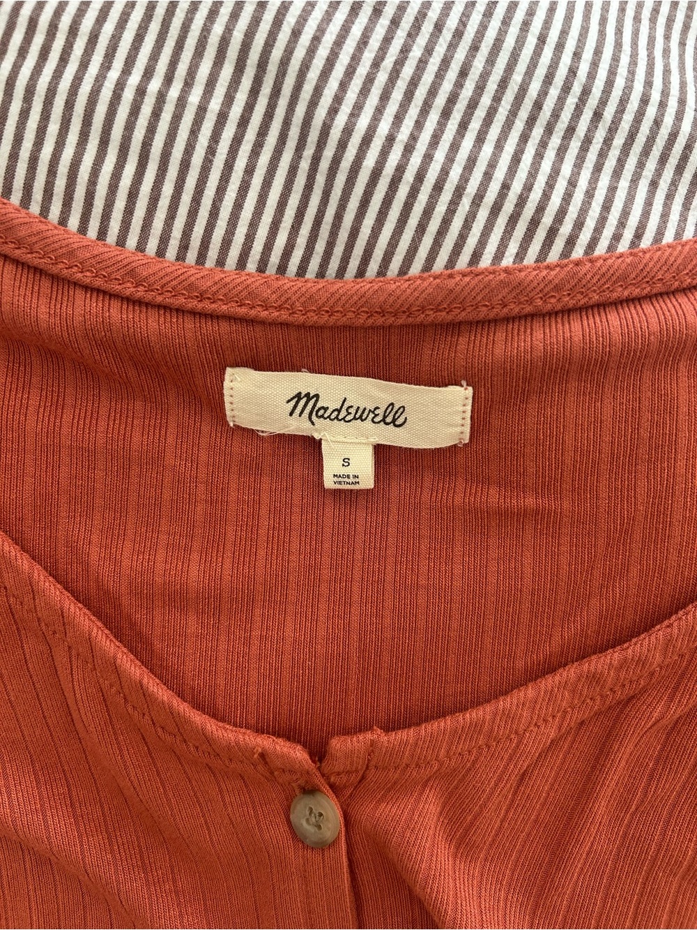 Madewell Rust Red Ribbed Button-Front Crop Top - Picture 3 of 3
